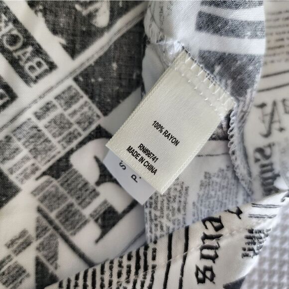 Self esteem novelty newspaper button down shirt blouse - Picture 8 of 8